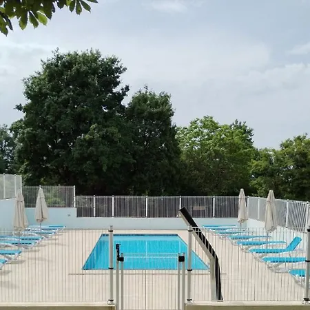 Petite Maison Dans Village Vakantiepark *