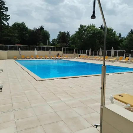 Petite Maison Dans Village Vakantiepark